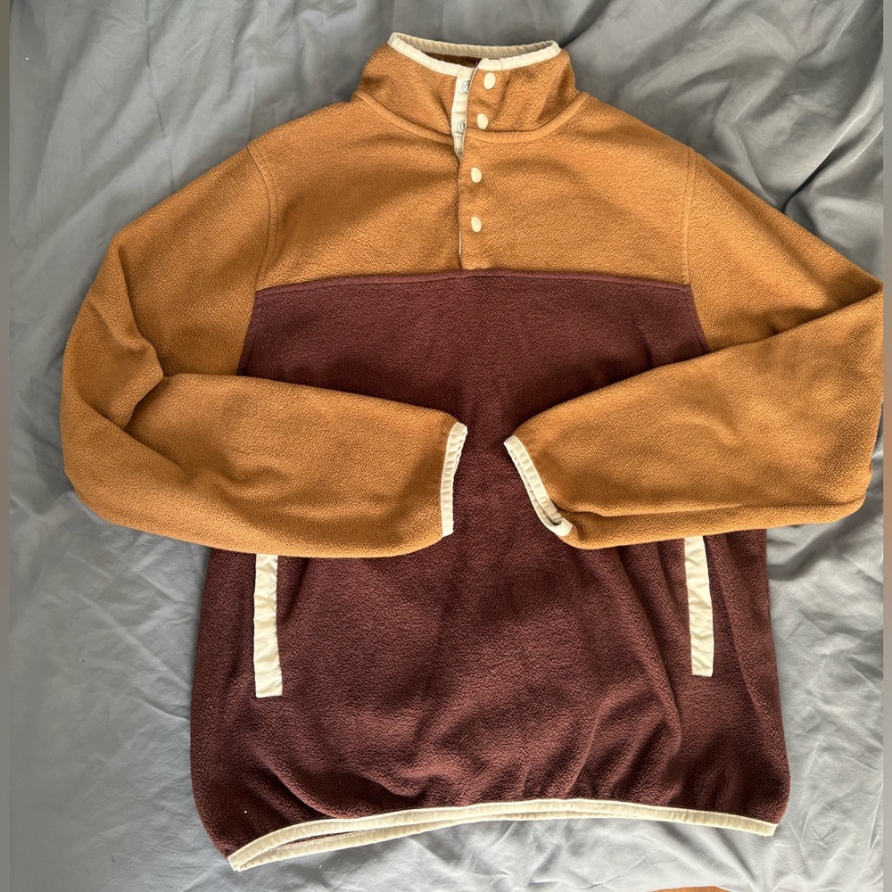 Twik Men's Turtleneck Sweater in Brown and Tan